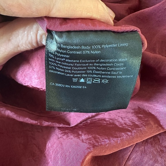 Lululemon serene travels bomber reversible jacket in Chianti red size 12 - Picture 10 of 10